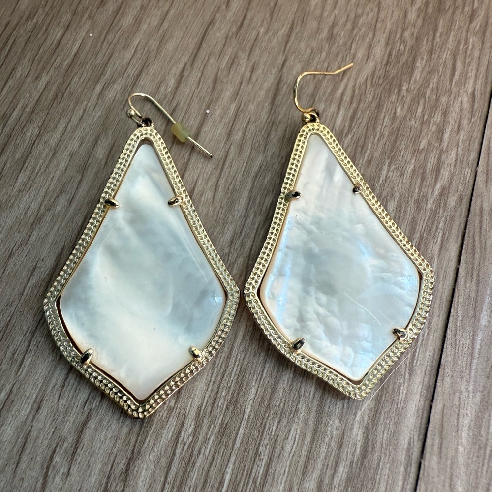 Kendra Scott Elegant Gold Tone and Mother of Pearl Addie Drop Earrings